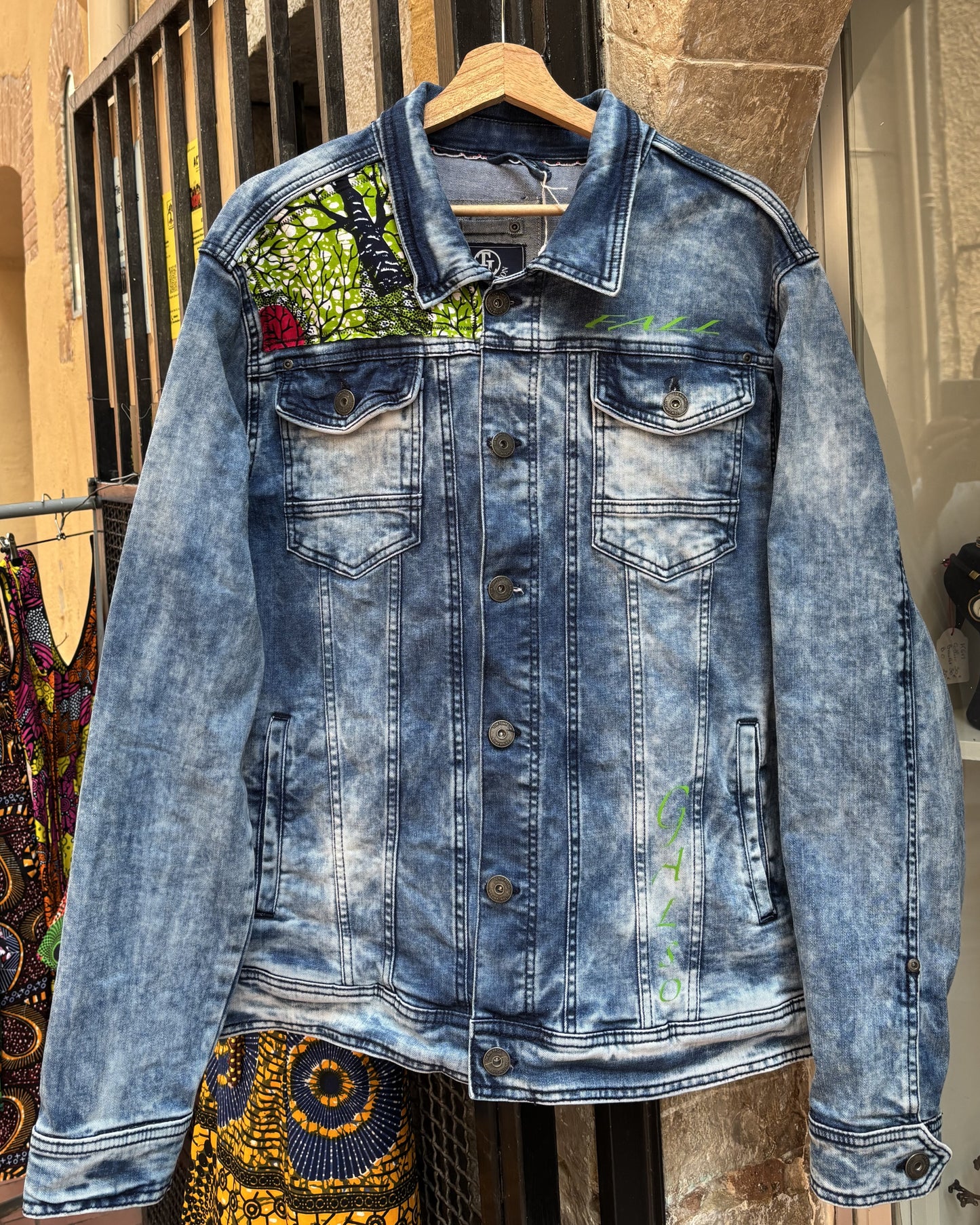 Veste en Jean Upcycling avec du wax